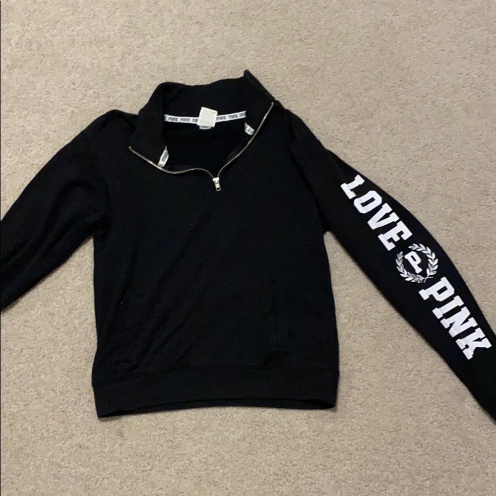 Black quarter zip